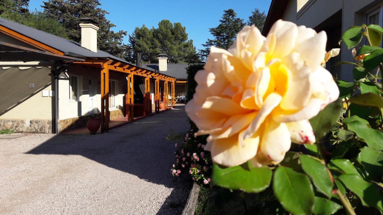 Complejo Las Calandrias Villa Sierra de la Ventana Exterior foto